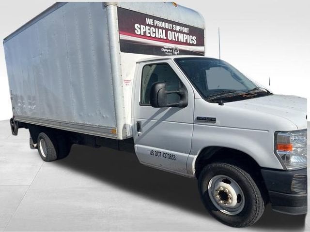 2022 Ford E-Series Cutaway CUTWY