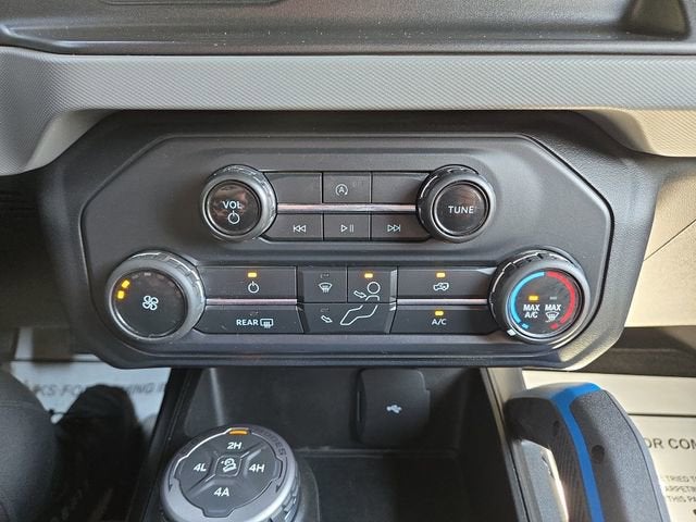 2022 Ford Bronco Base
