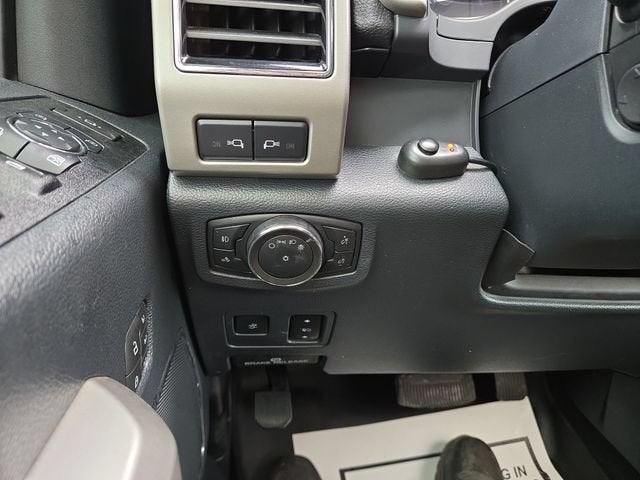 2022 Ford Super Duty F-350 SRW XL