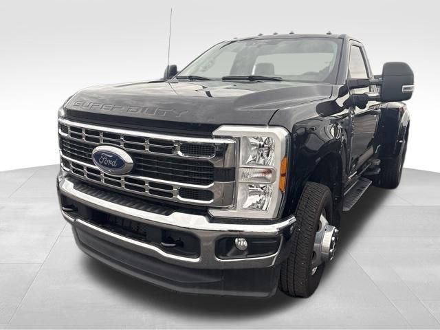 2024 Ford Super Duty F-350 DRW XL