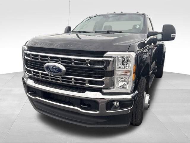 2024 Ford Super Duty F-350 DRW XL