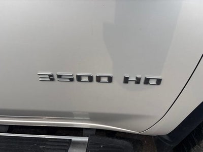 2022 Chevrolet Silverado 3500 HD High Country