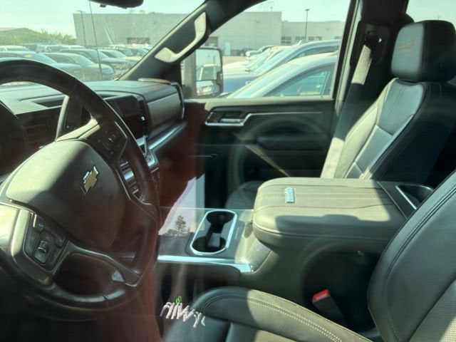 2024 Chevrolet Silverado 3500 HD High Country