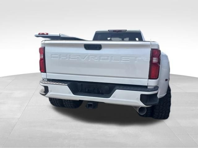 2023 Chevrolet Silverado 3500 HD High Country DRW