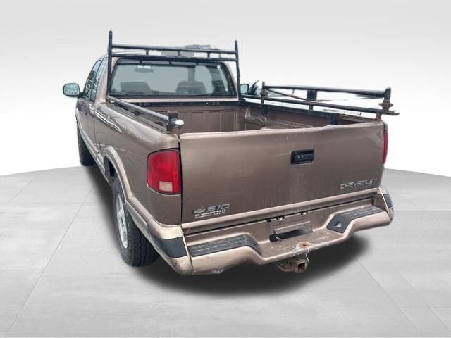 1996 Chevrolet S-10 LS