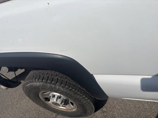 2004 Chevrolet Silverado 2500 HD Work Truck