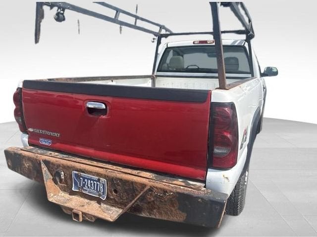 2004 Chevrolet Silverado 2500 HD Work Truck