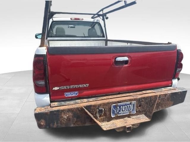 2004 Chevrolet Silverado 2500 HD Work Truck