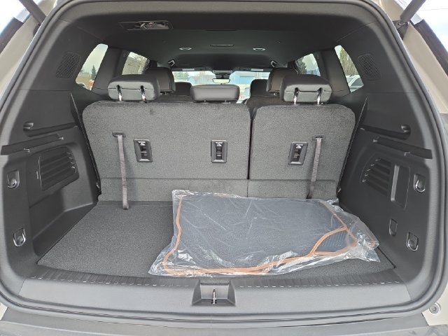 2027 GMC Acadia AT4