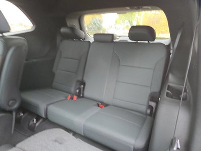2027 GMC Acadia AT4