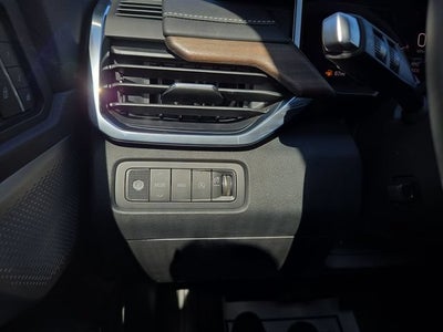 2027 GMC Acadia Denali Ultimate