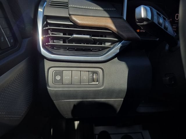 2027 GMC Acadia Denali Ultimate