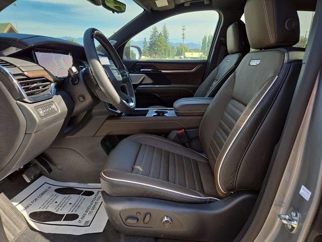 2027 GMC Acadia Denali Ultimate