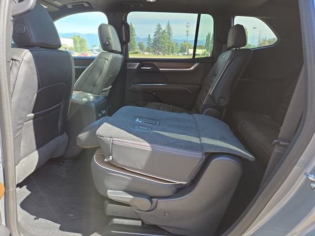 2027 GMC Acadia Denali Ultimate