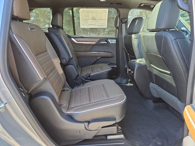 2027 GMC Acadia Denali Ultimate