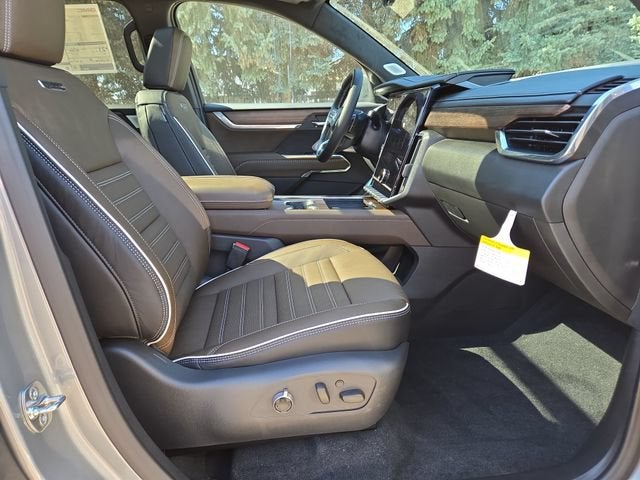 2027 GMC Acadia Denali Ultimate