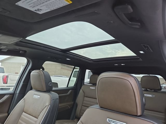 2027 GMC Acadia Denali Ultimate