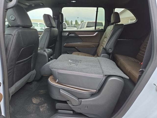2027 GMC Acadia Denali Ultimate