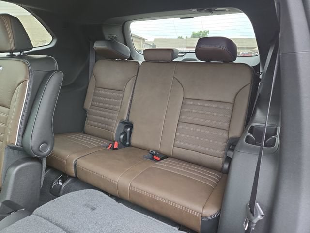 2027 GMC Acadia Denali Ultimate