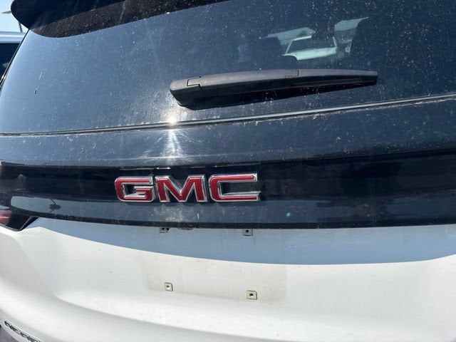 2024 GMC Acadia AT4