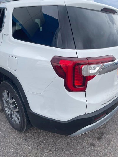 2022 GMC Acadia SLT