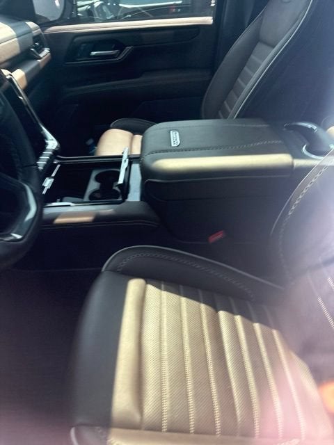 2025 GMC Yukon Denali Ultimate