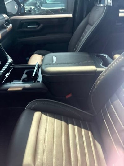 2025 GMC Yukon Denali Ultimate