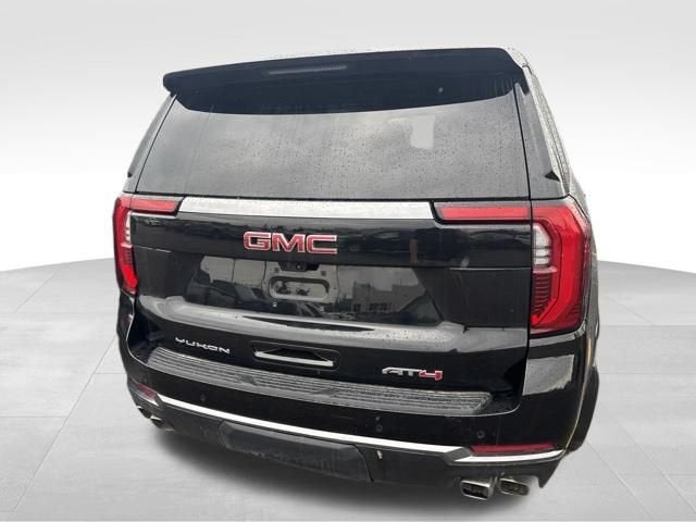 2025 GMC Yukon XL AT4