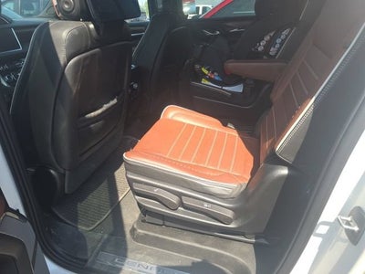 2023 GMC Yukon XL Denali Ultimate