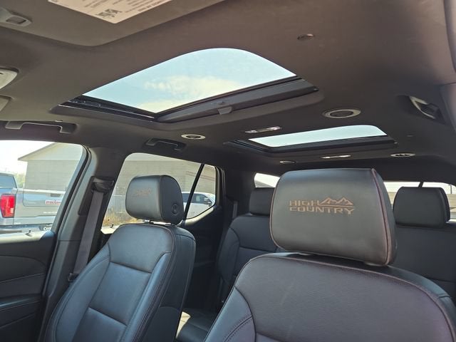 2023 Chevrolet Traverse High Country