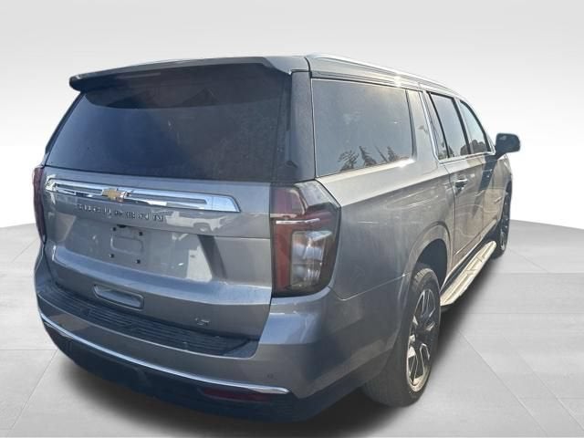 2024 Chevrolet Suburban LT