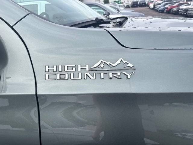 2024 Chevrolet Suburban High Country