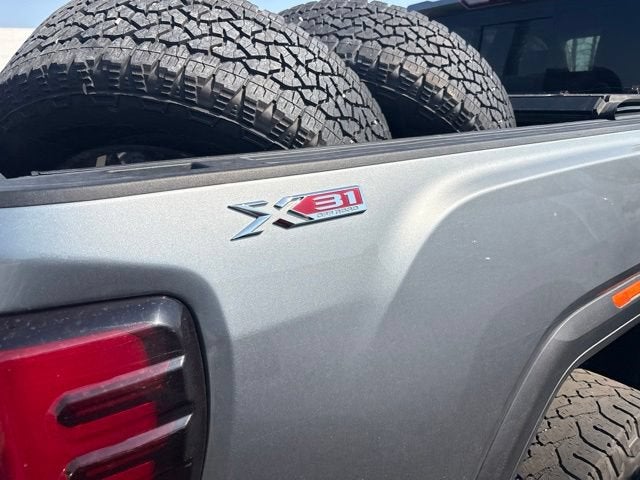 2025 GMC Sierra 3500 HD SLT