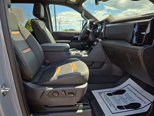 2025 GMC Sierra 3500 HD AT4