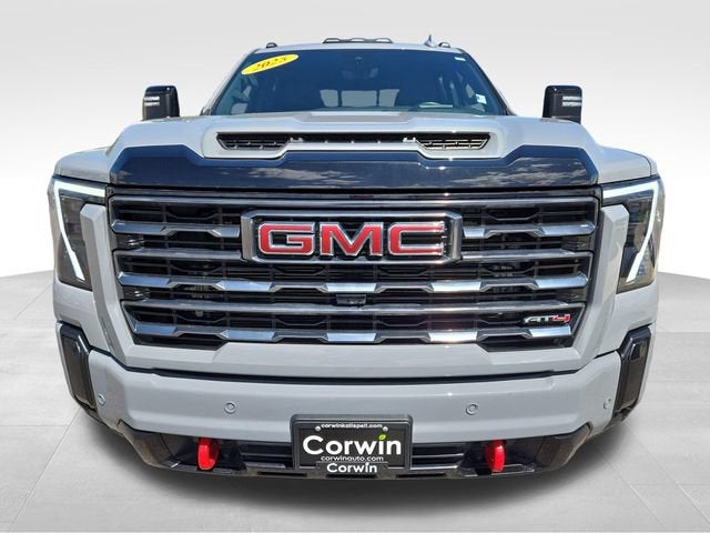 2025 GMC Sierra 3500 HD AT4