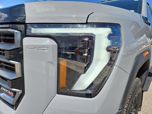 2025 GMC Sierra 3500 HD AT4