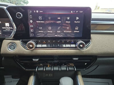 2025 GMC Canyon Denali