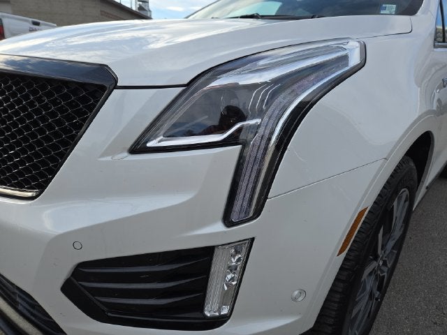 2022 Cadillac XT5 AWD Sport