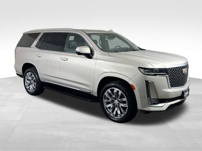 2022 Cadillac Escalade Luxury