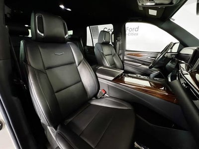 2022 Cadillac Escalade Luxury