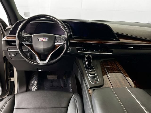 2022 Cadillac Escalade Luxury