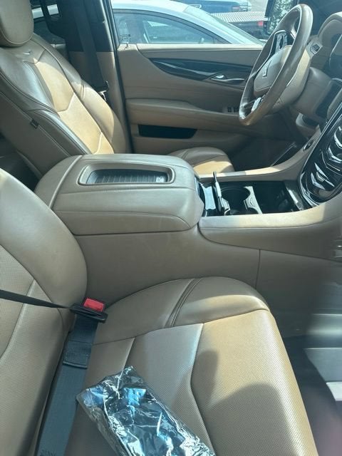 2019 Cadillac Escalade Platinum