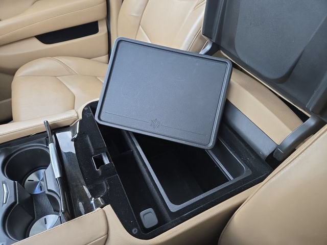 2019 Cadillac Escalade Platinum