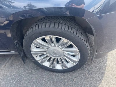 2019 Cadillac Escalade Platinum