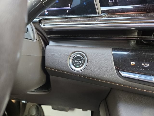 2023 Cadillac Escalade ESV 4WD Premium Luxury