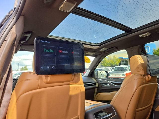 2023 Cadillac Escalade ESV 4WD Premium Luxury