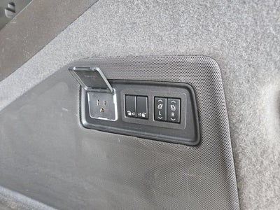 2023 Cadillac Escalade ESV 4WD Premium Luxury