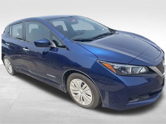 2018 Nissan LEAF S