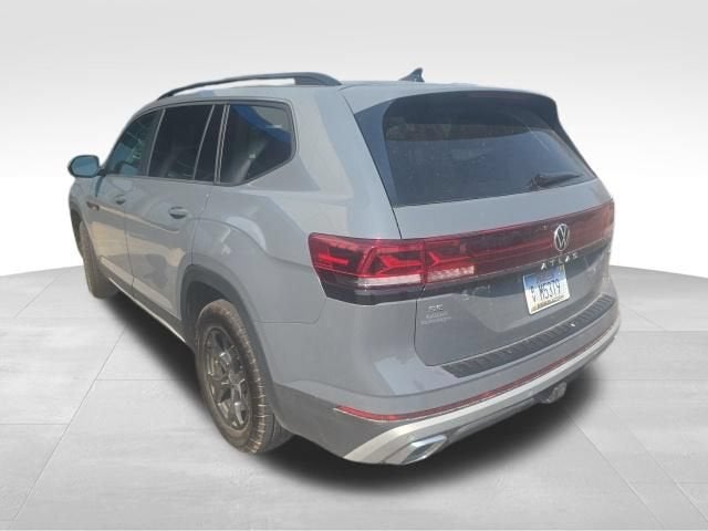 2025 Volkswagen Atlas 2.0T Peak Edition