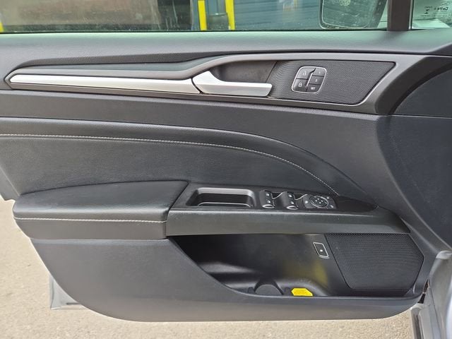 2020 Ford Fusion Hybrid Titanium